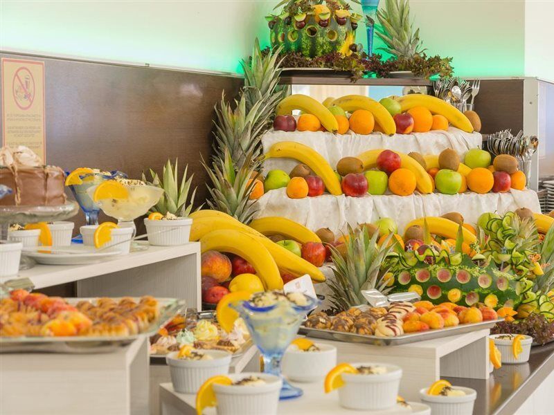 Mpm Astoria Hotel Pantai Sunny Luaran gambar